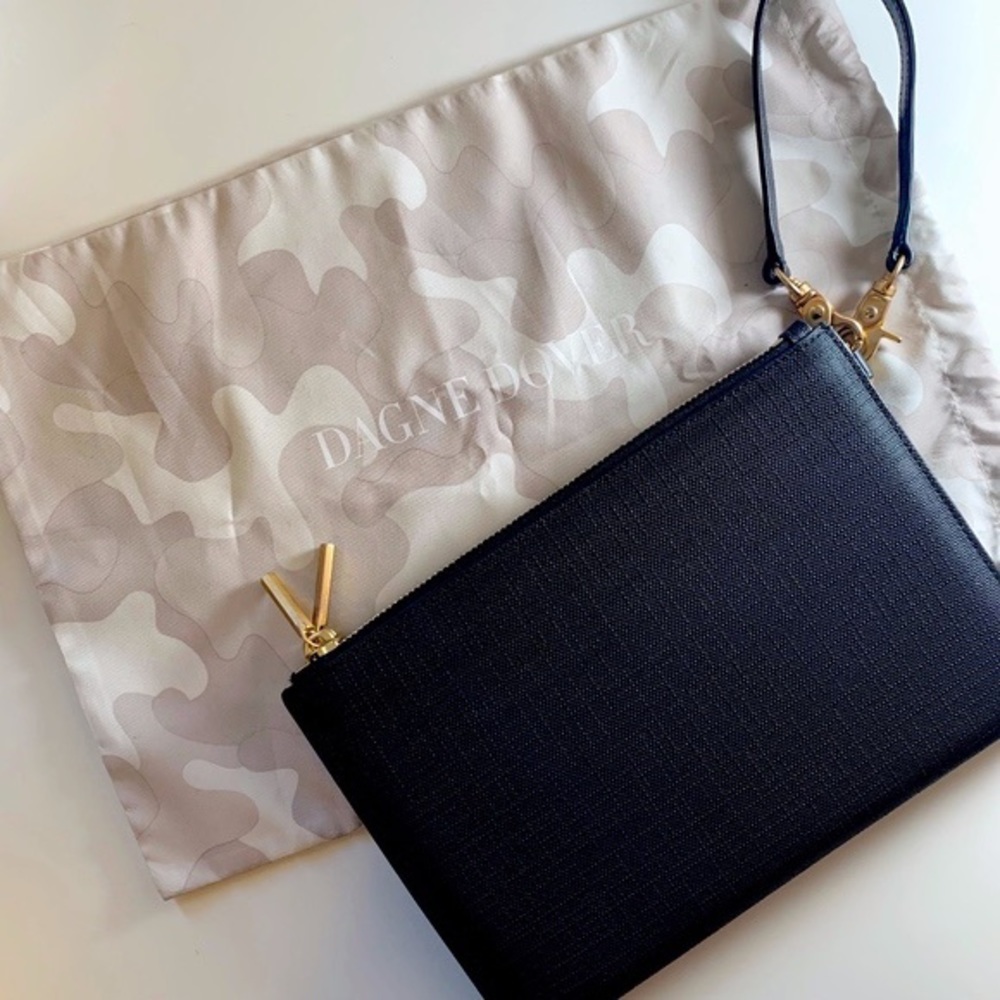 Dagne Dover Essentials Clutch Wallet